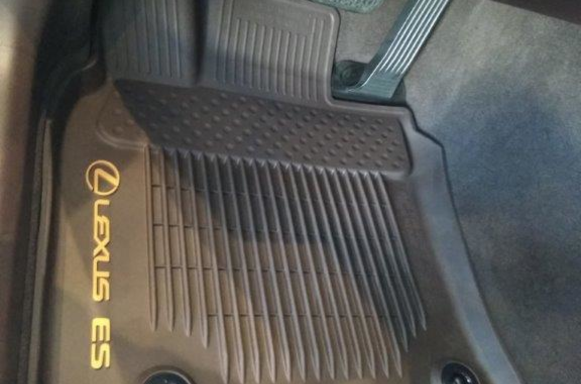 Килимки салону гумові, коричневі LEXUS ES18+ (20190)