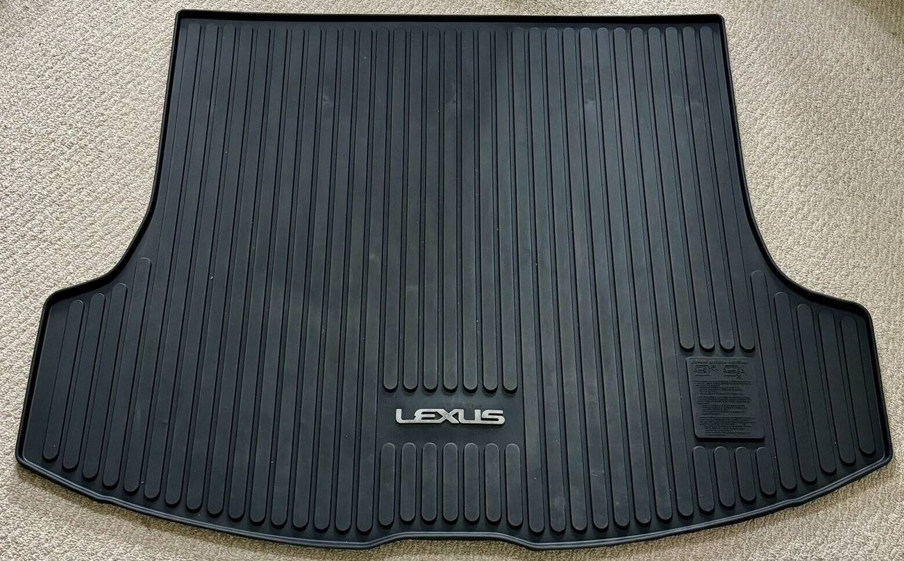 Килимок багажника RX24+ USA (TOYOTA) (37302)