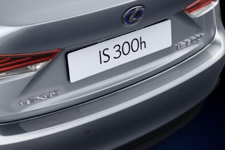 Захисна плівка заднього бампера LEXUS ES18+ (20180)